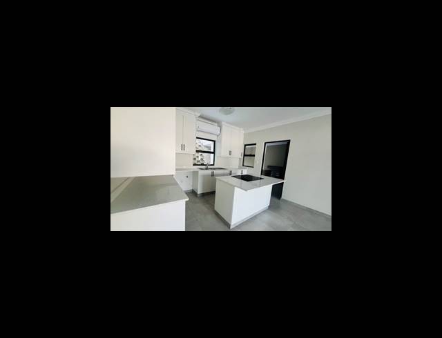 2 BEDROOM GATED ESTATE TO LET IN WYEBANK